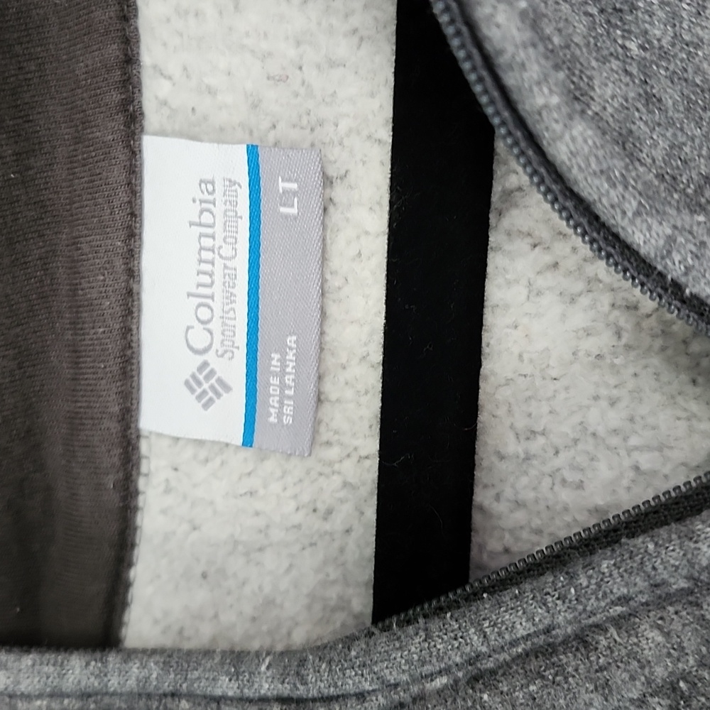 Columbia Men’s 1/4 Zip Pullover Large Tall  pre-loved MSRP  new it was $89.00. - Picture 3 of 5